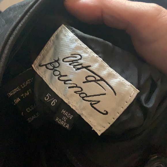 Out of bounds leather pencil skirt sz 5/6 run small - Picture 5 of 5